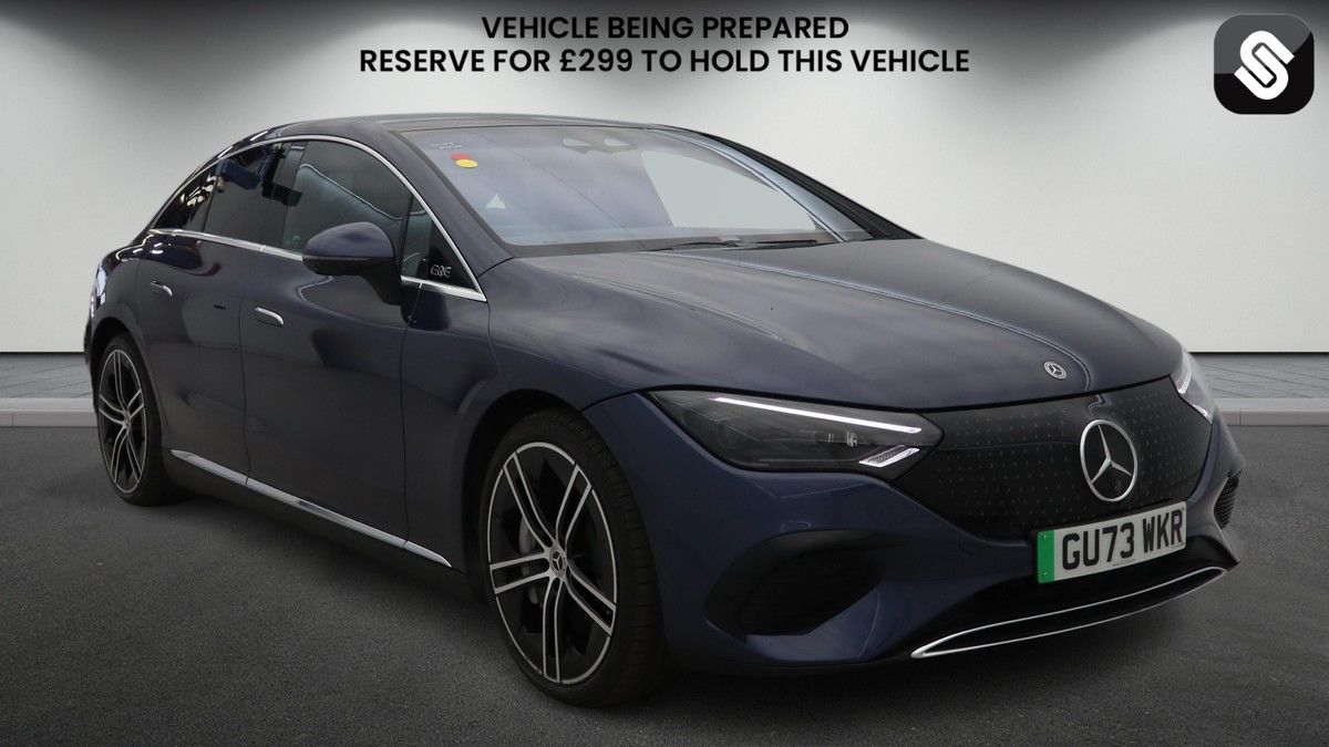 Mercedes-Benz EQE Sticky Header Image