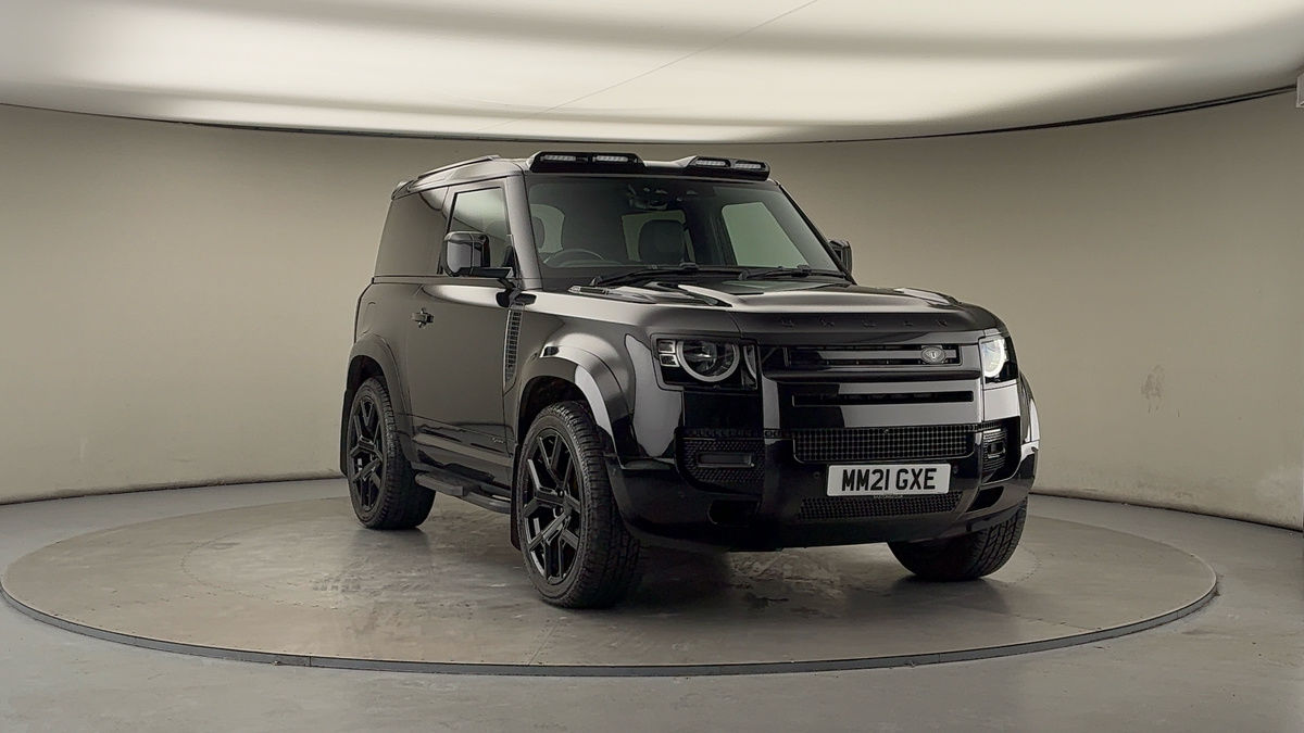 More views of Land Rover Defender 90