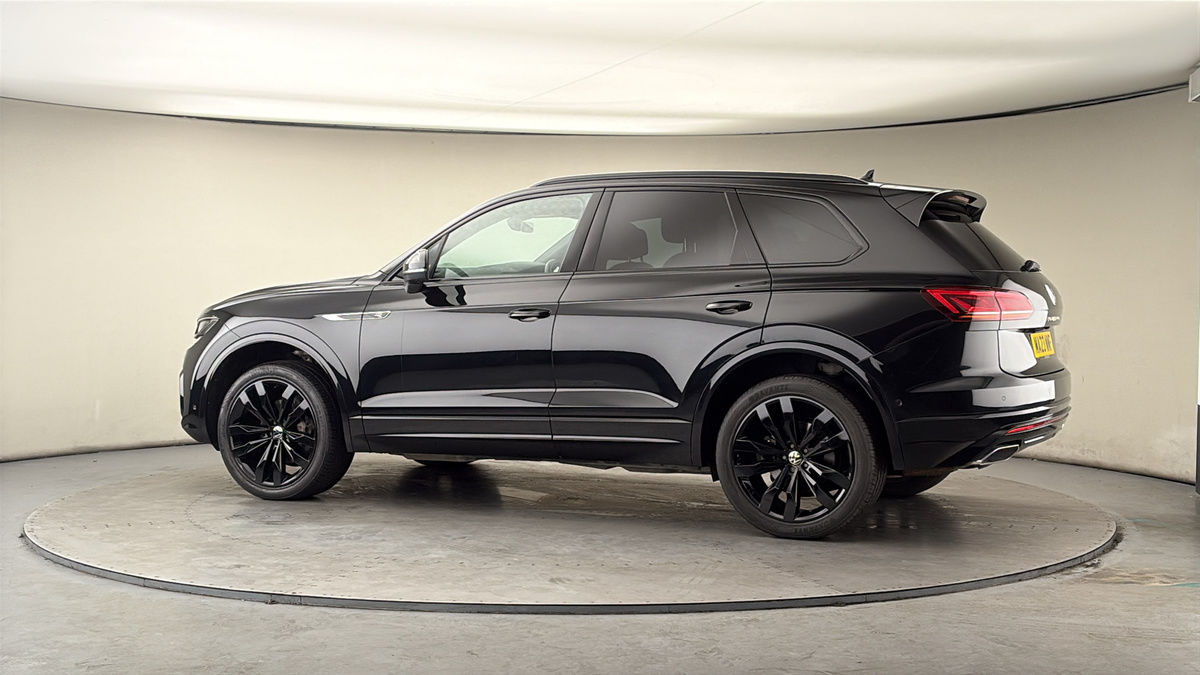More views of Volkswagen Touareg