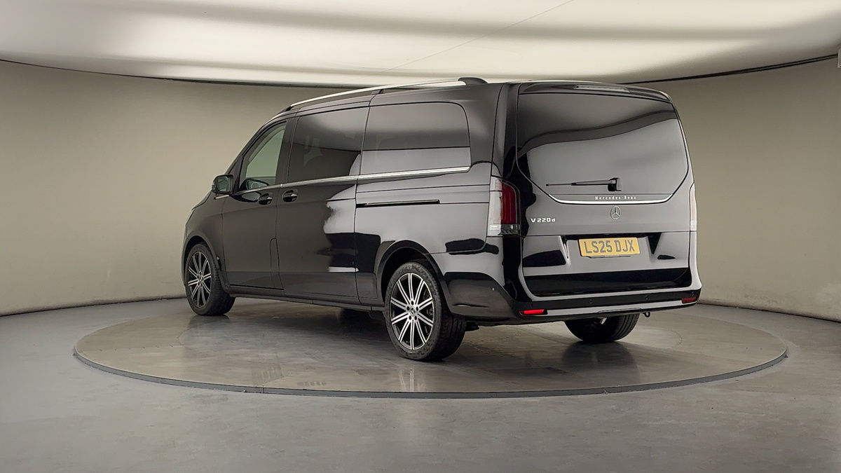 Mercedes-Benz V Class Image 2