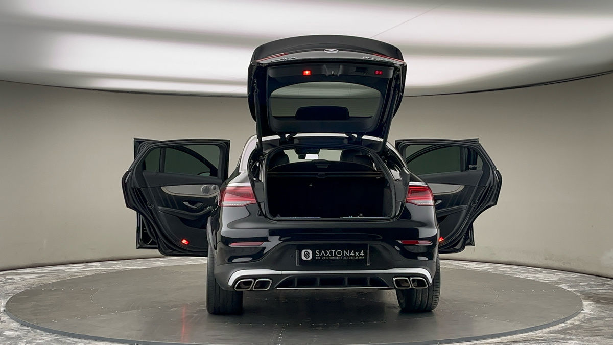 More views of Mercedes-Benz GLC