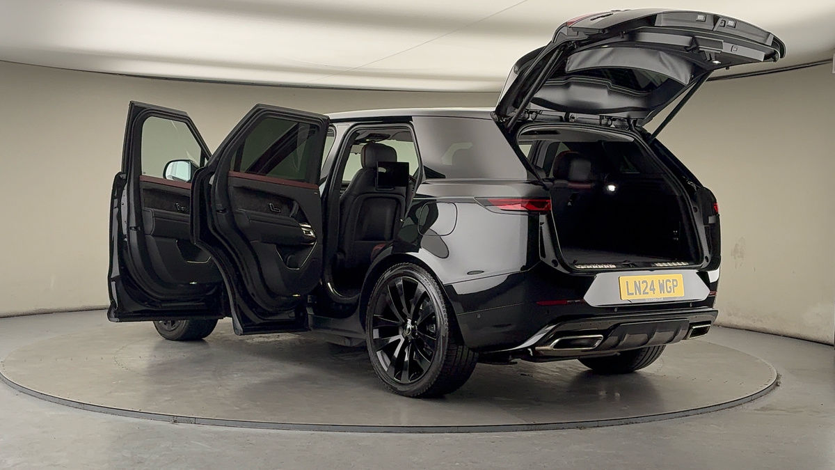 More views of Land Rover Range Rover Sport