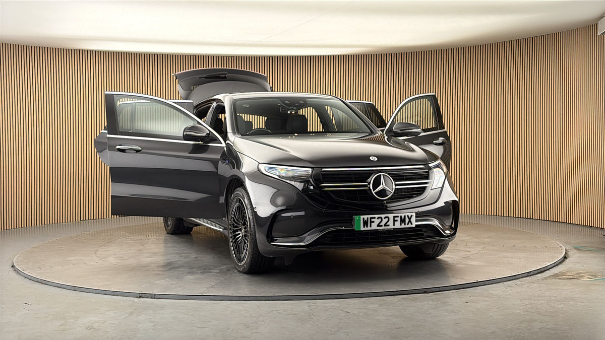 More views of Mercedes-Benz EQC