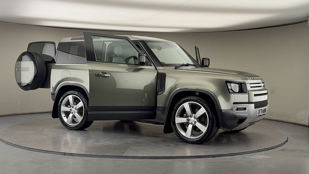 More views of Land Rover Defender 90