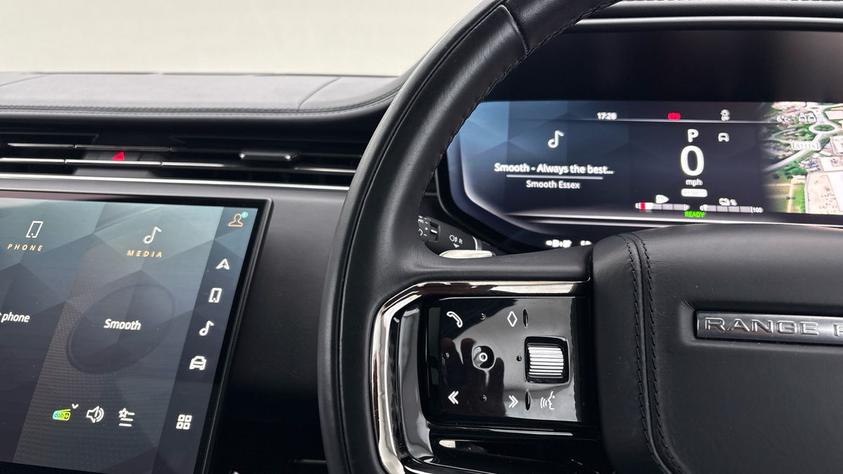 Land Rover Range Rover Sport Image 13