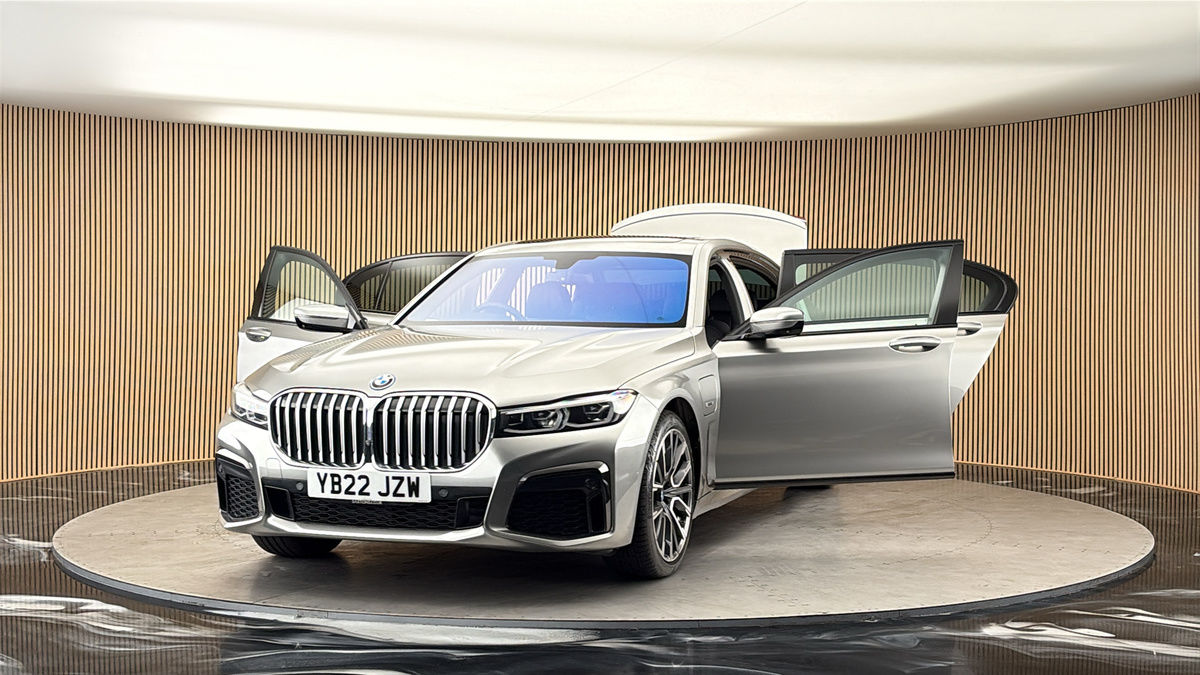 More views of BMW 7 Series