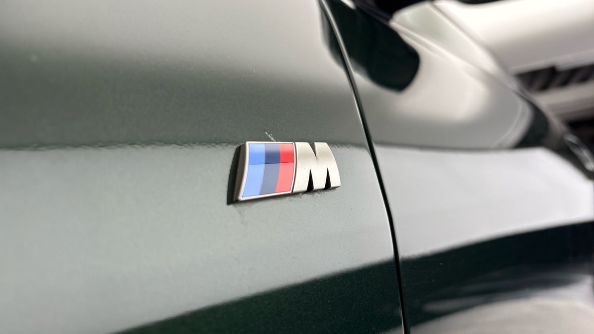 BMW i4 Image 37