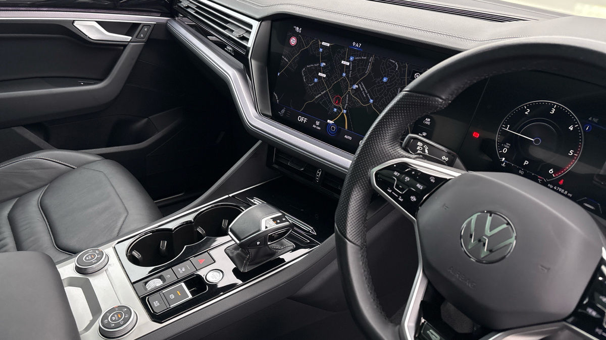 Volkswagen Touareg Image 18