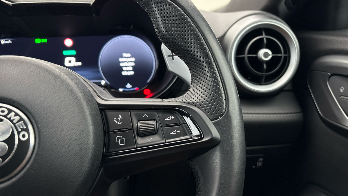 Alfa Romeo Tonale Image 14