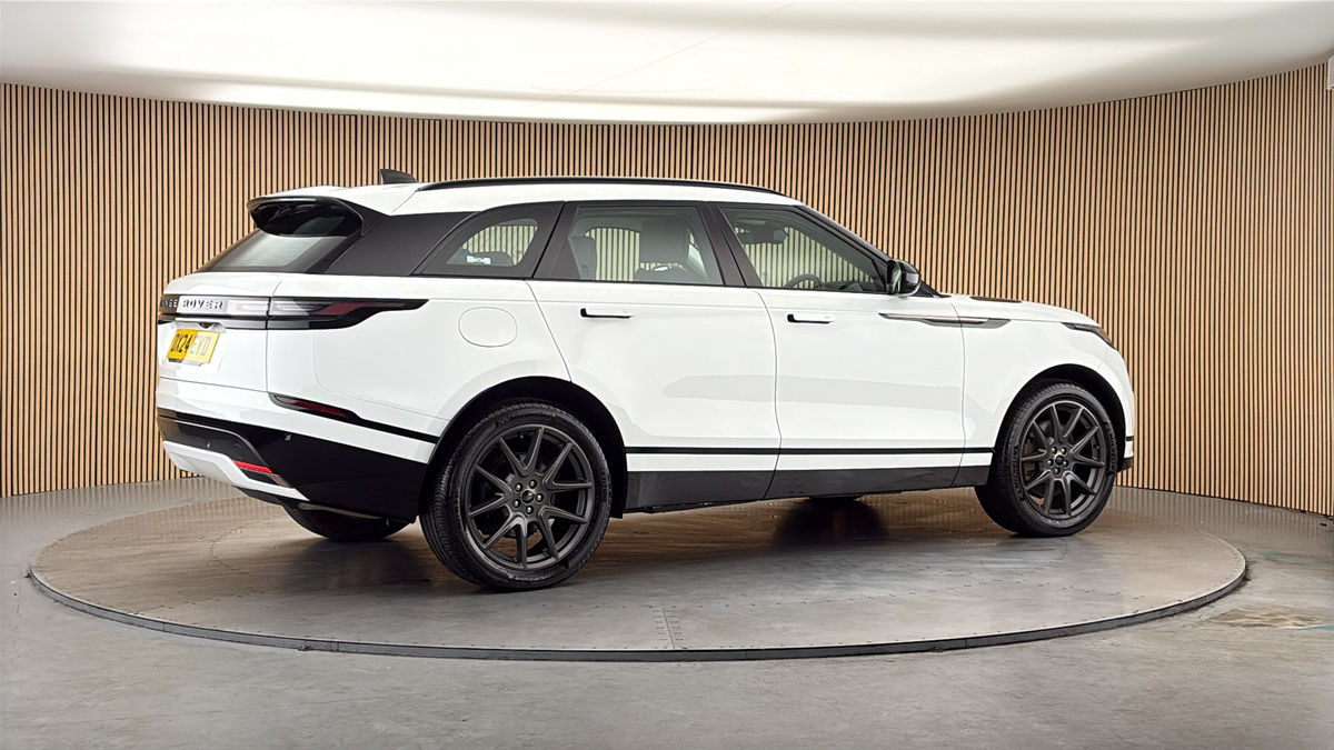 More views of Land Rover Range Rover Velar