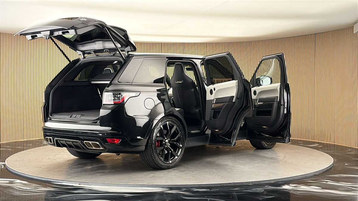 More views of Land Rover Range Rover Sport