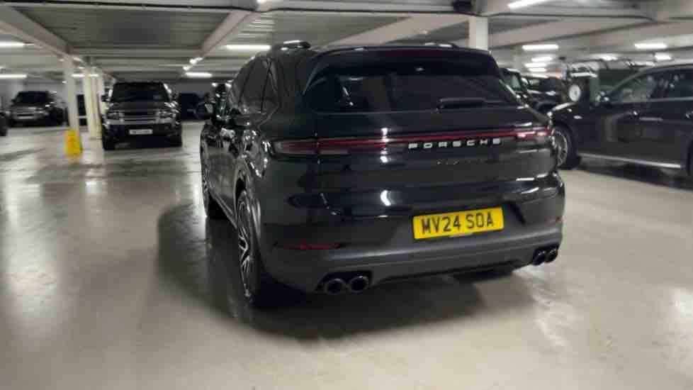 More views of Porsche Cayenne