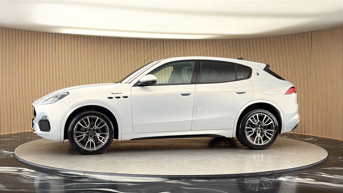 More views of Maserati Grecale