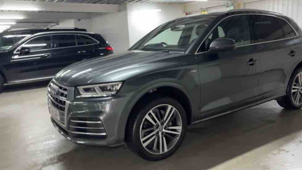More views of Audi Q5