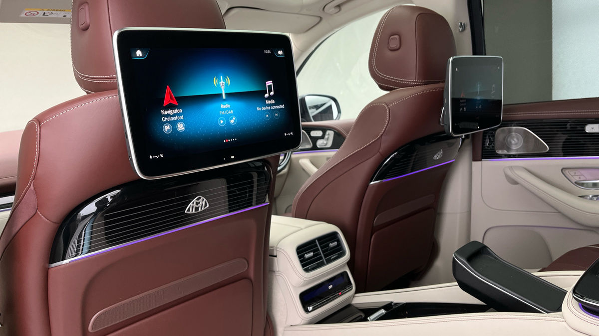 Mercedes-Benz Maybach GLS Image 26