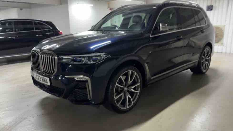 More views of BMW X7