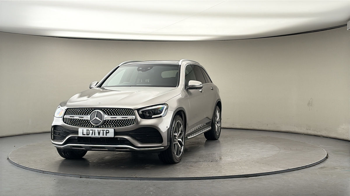 More views of Mercedes-Benz GLC