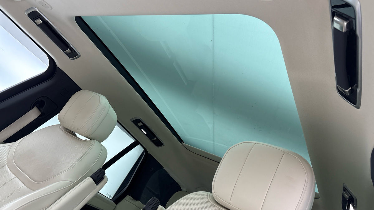 Land Rover Range Rover Image 6