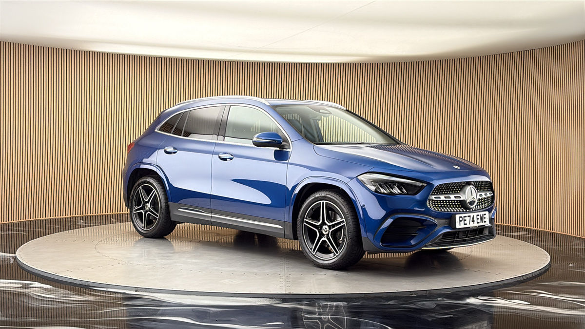 More views of Mercedes-Benz GLA
