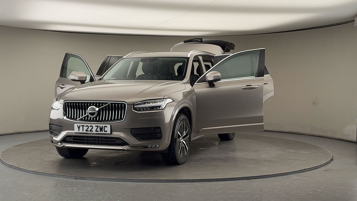 More views of Volvo XC90
