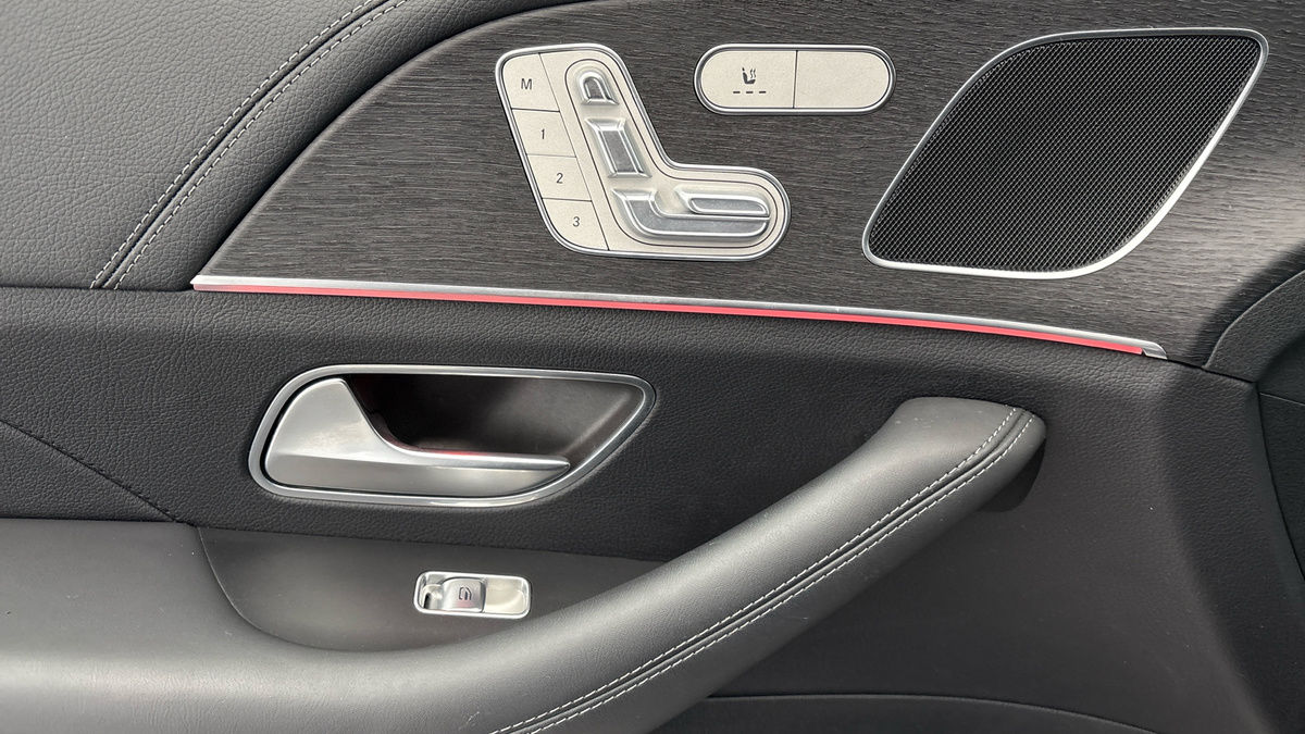 Mercedes-Benz GLE Image 19