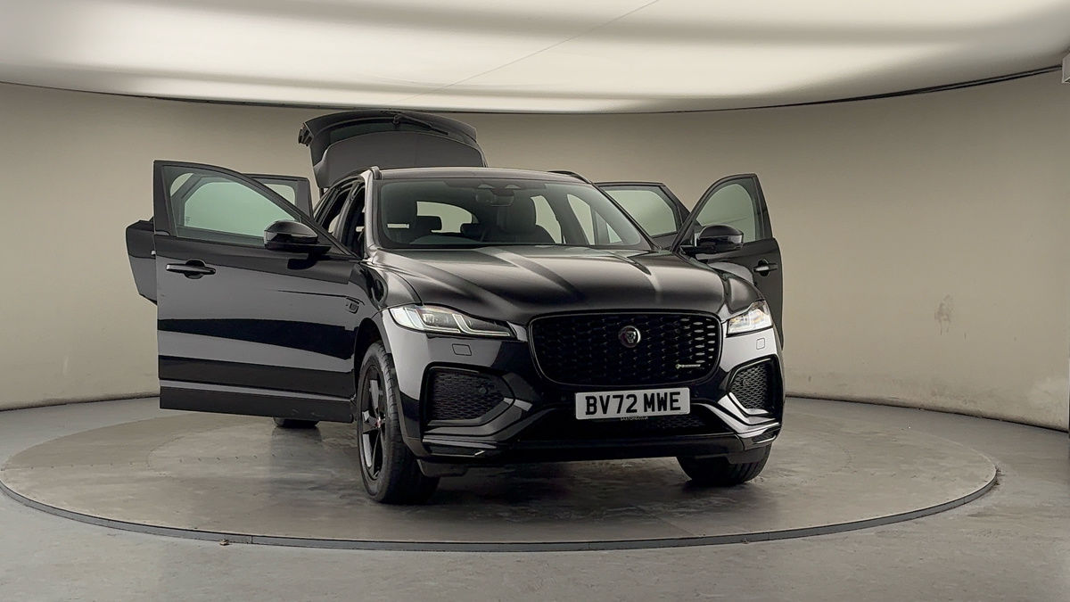 More views of Jaguar F-PACE