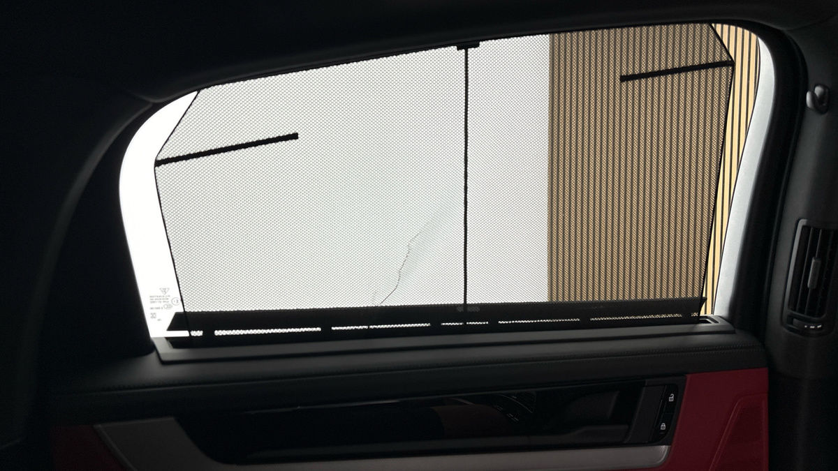 Porsche Cayenne Image 27