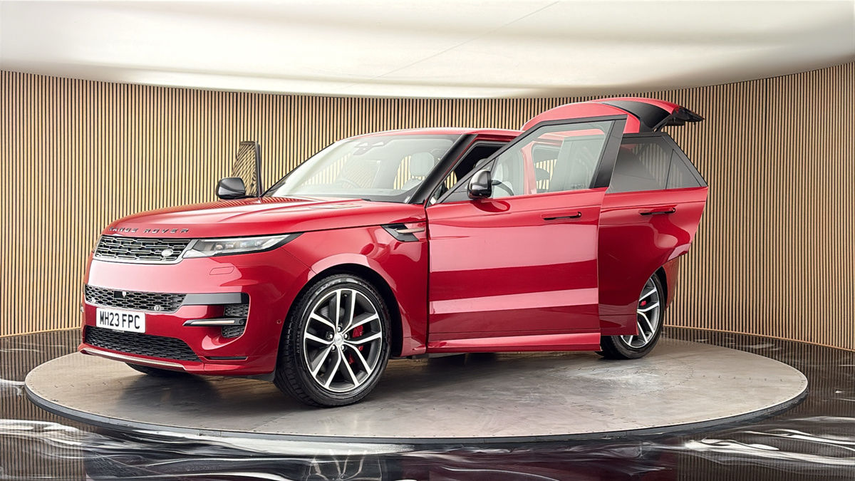 Land Rover Range Rover Sport Image 22