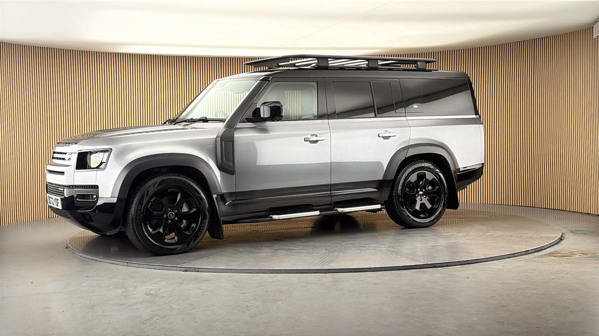 More views of Land Rover Defender 130