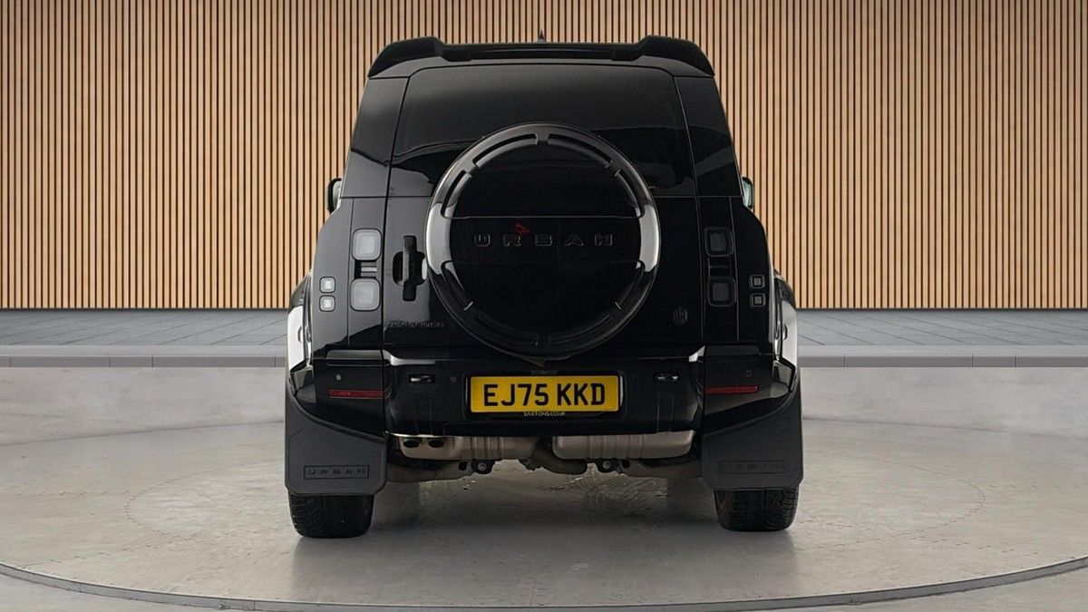 Land Rover Defender 90 Urban Image 4