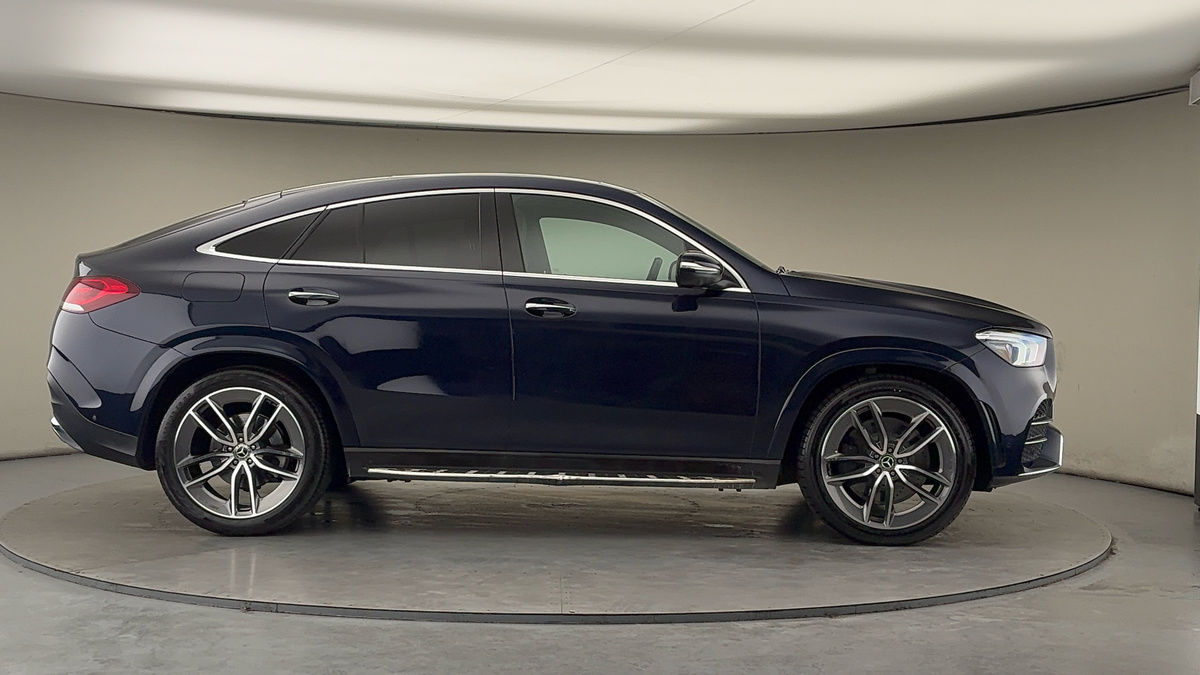 Mercedes-Benz GLE Image 16