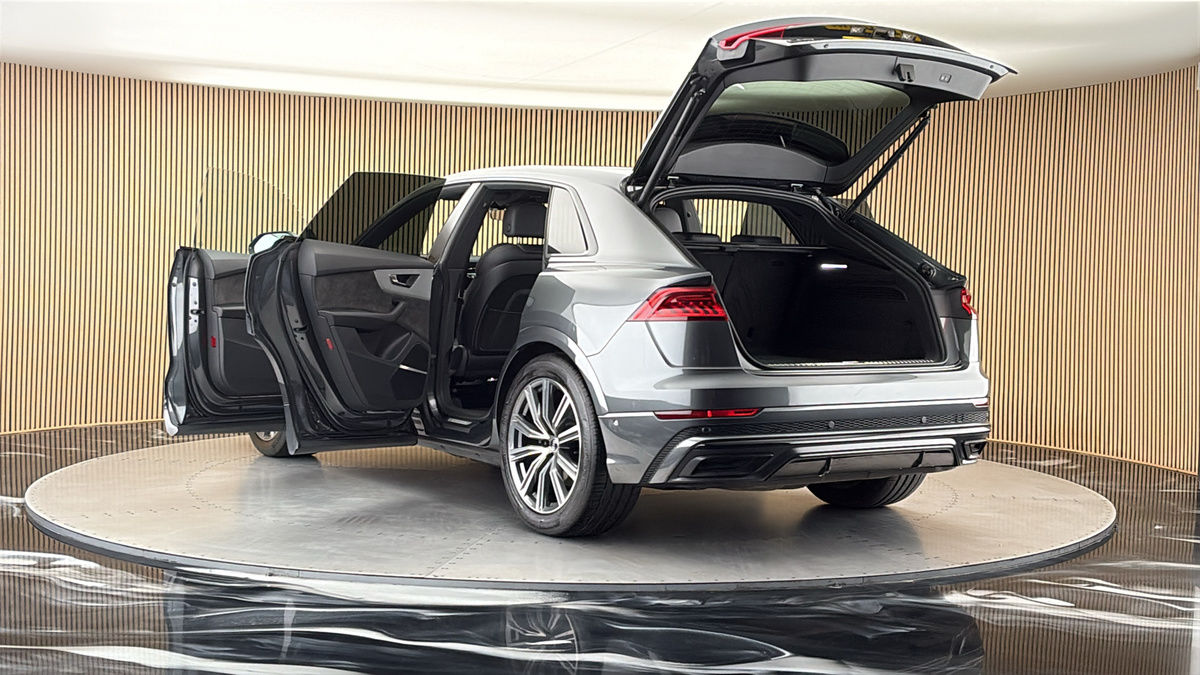 Audi Q8 Image 23