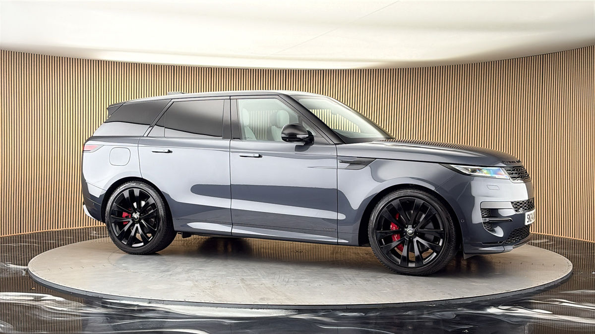 More views of Land Rover Range Rover Sport