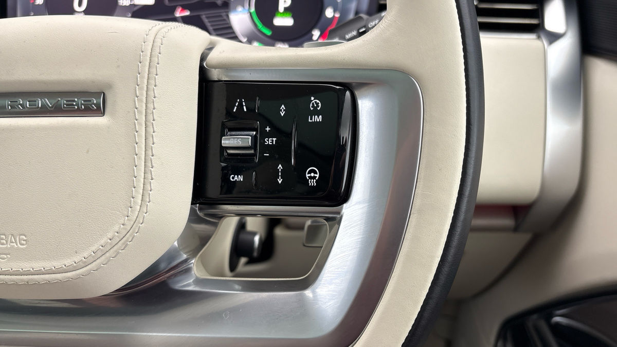 Land Rover Range Rover Image 14