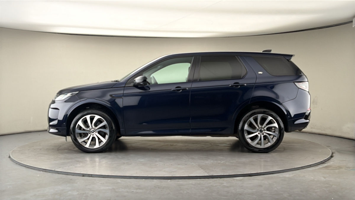 Land Rover Discovery Sport Image 15