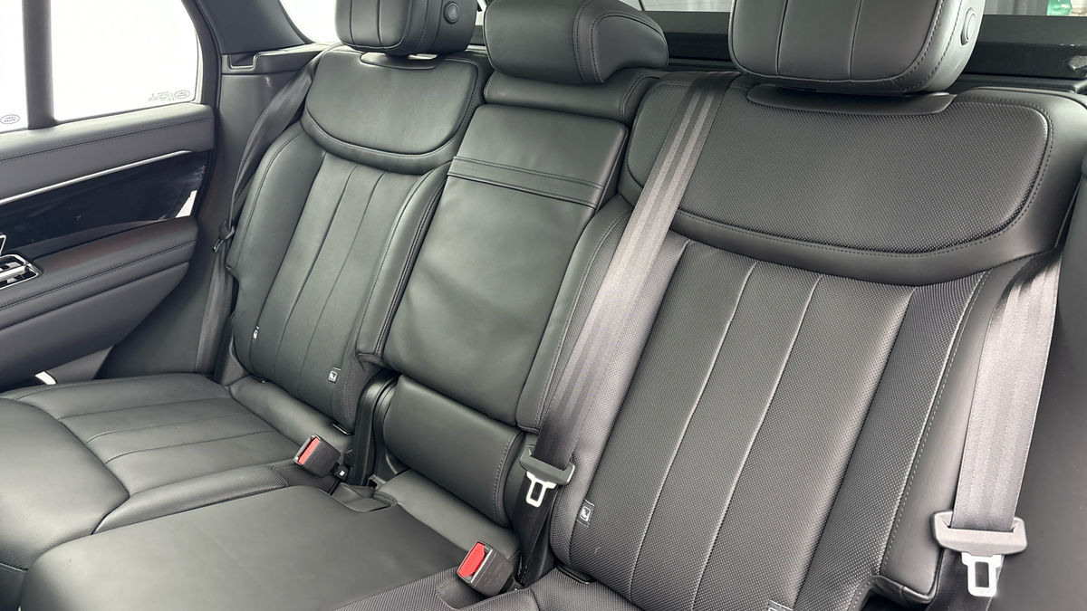 Land Rover Range Rover Image 8