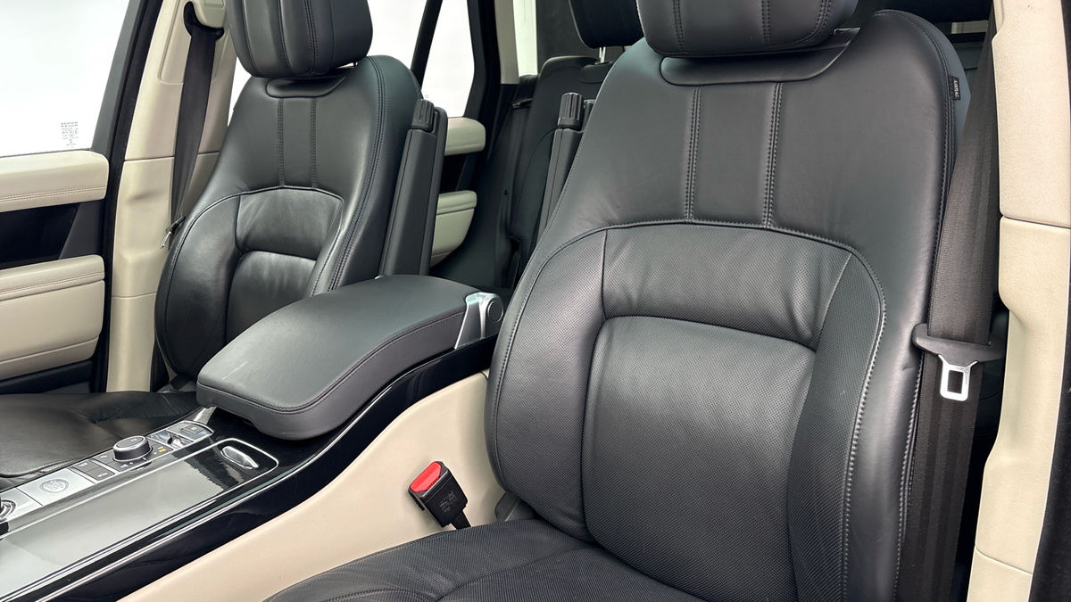 Land Rover Range Rover Image 14