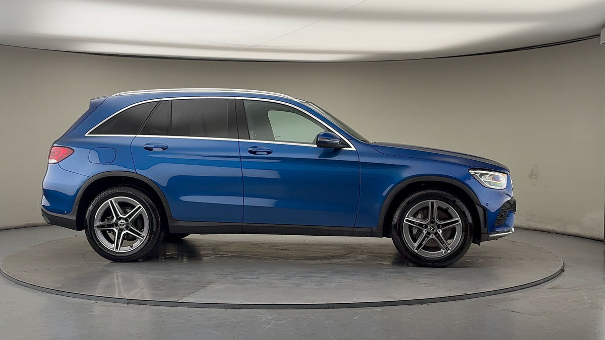 More views of Mercedes-Benz GLC