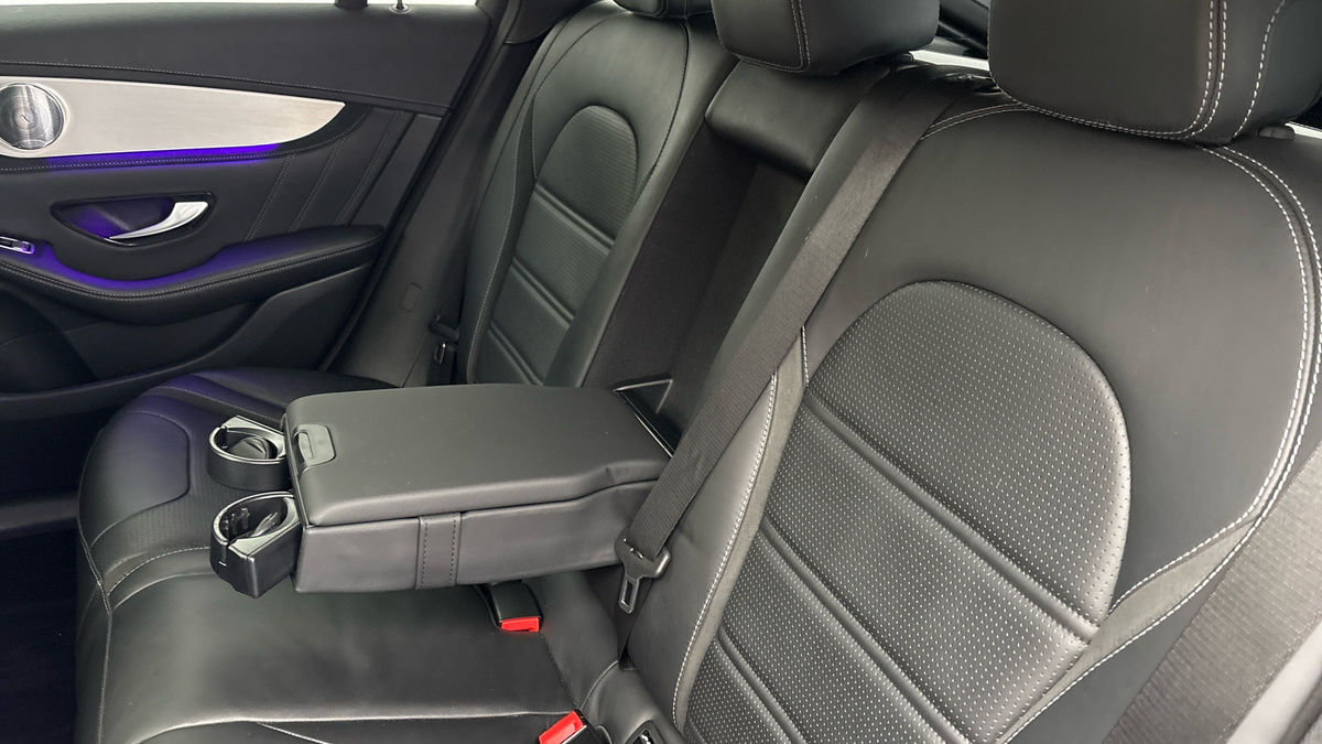 Mercedes-Benz GLC Image 9
