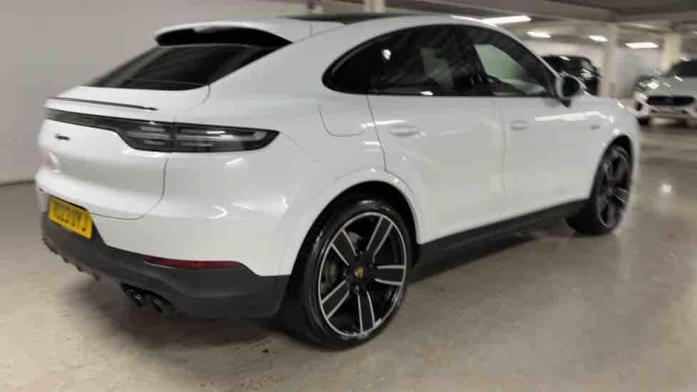 More views of Porsche Cayenne