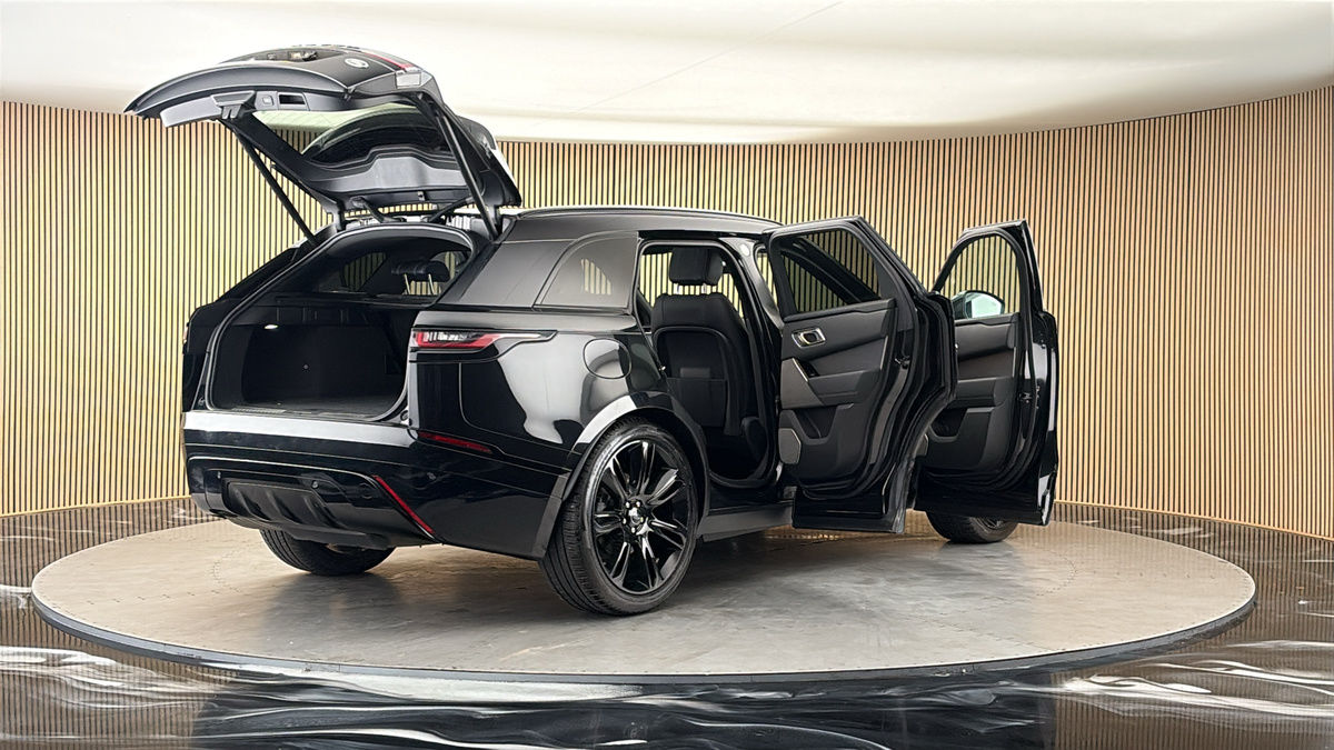 More views of Land Rover Range Rover Velar