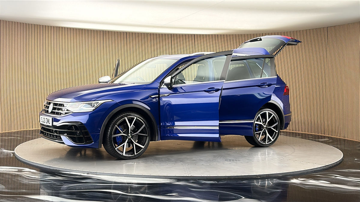 More views of Volkswagen Tiguan