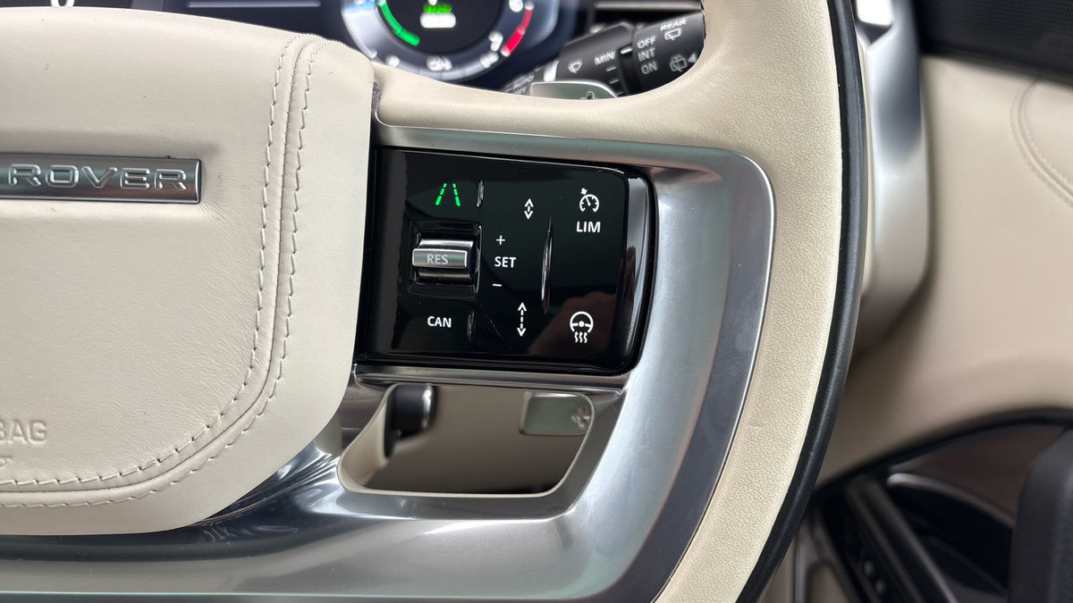 Land Rover Range Rover Image 14
