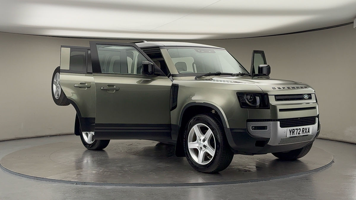 More views of Land Rover Defender 110