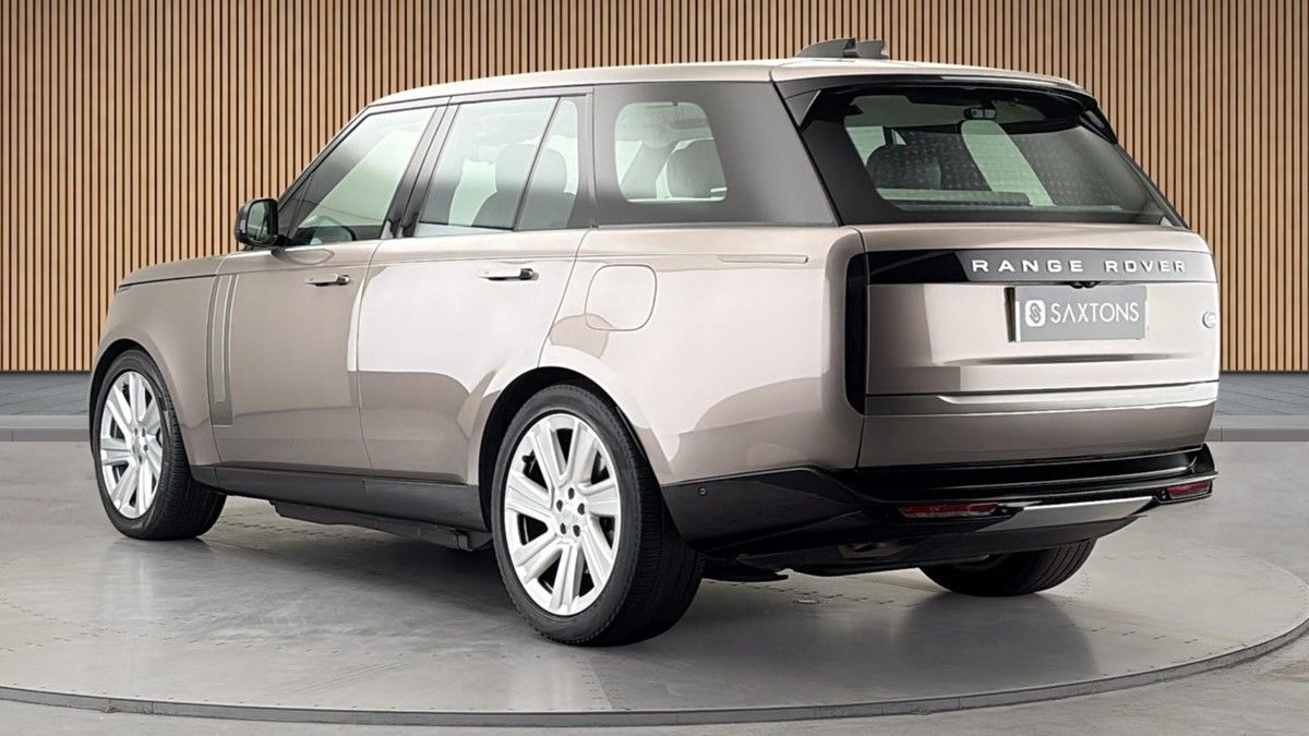 Land Rover Range Rover Image 2
