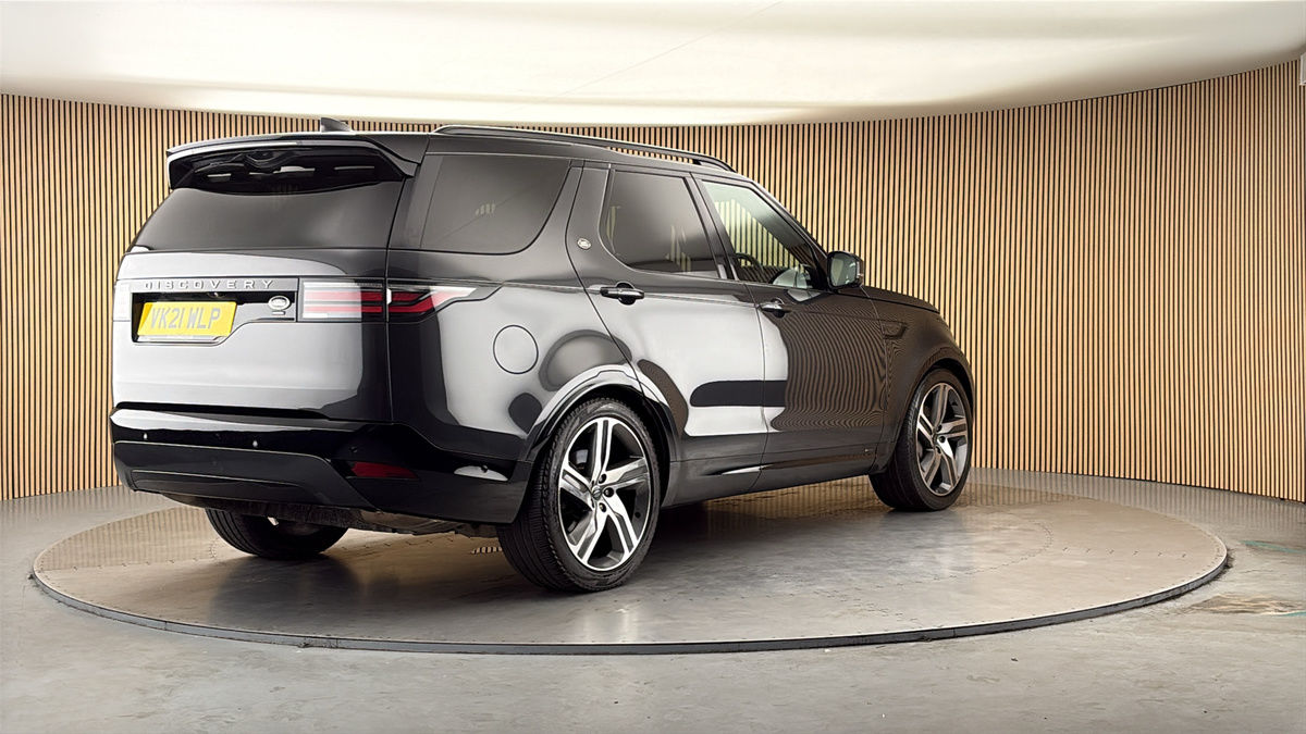 More views of Land Rover Discovery