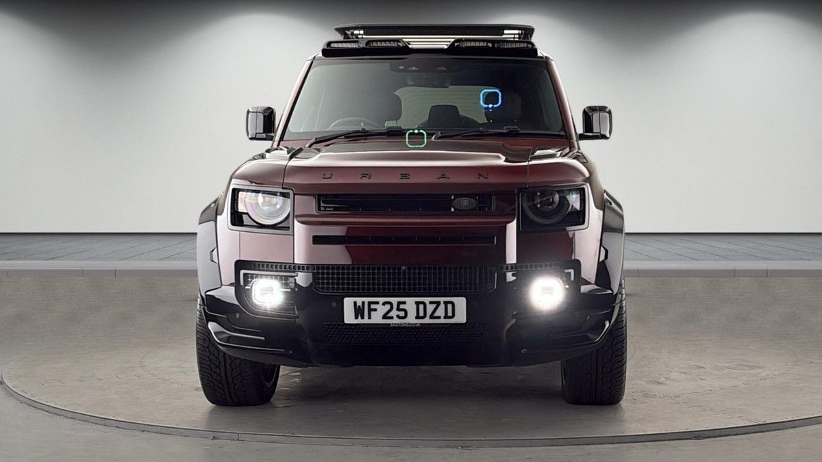 Land Rover Defender 110 Urban Image 3