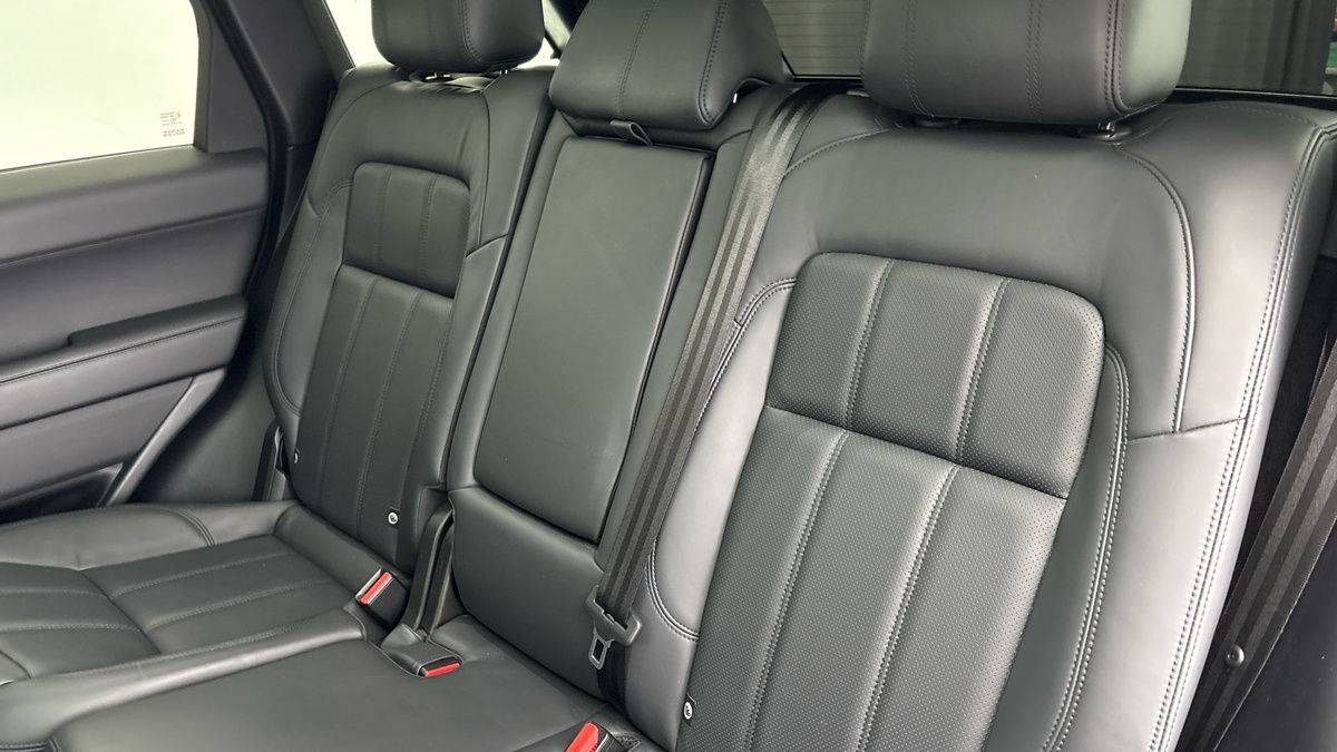Land Rover Range Rover Sport Image 8