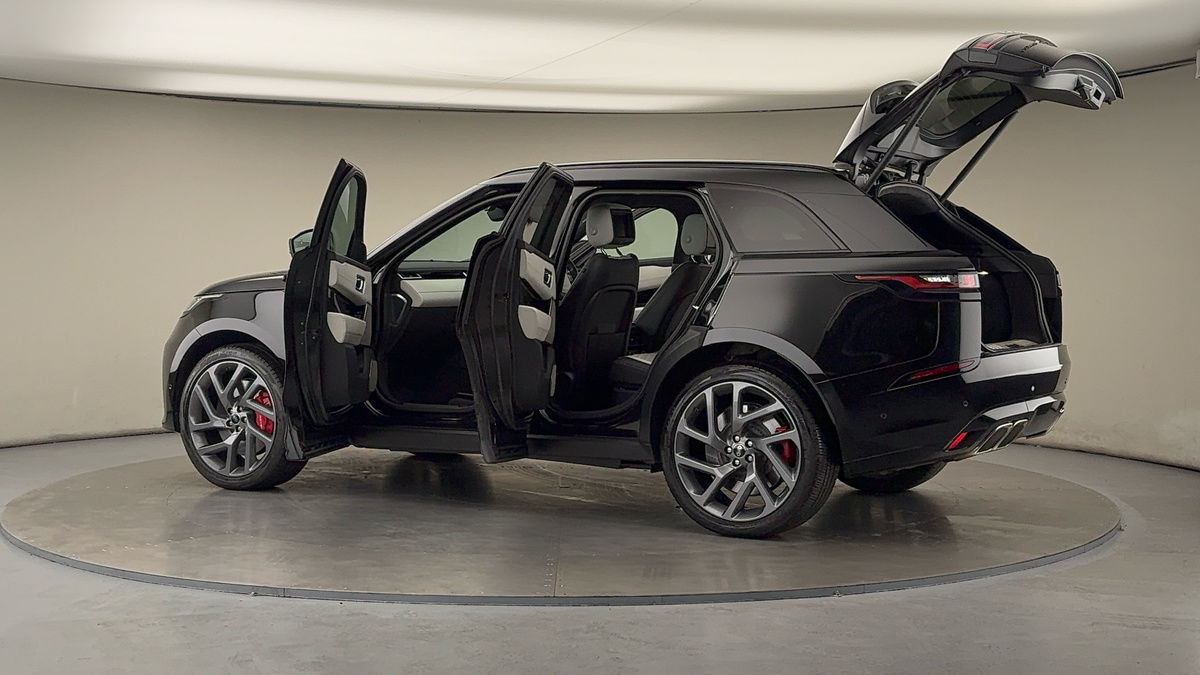 More views of Land Rover Range Rover Velar