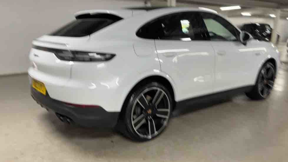More views of Porsche Cayenne